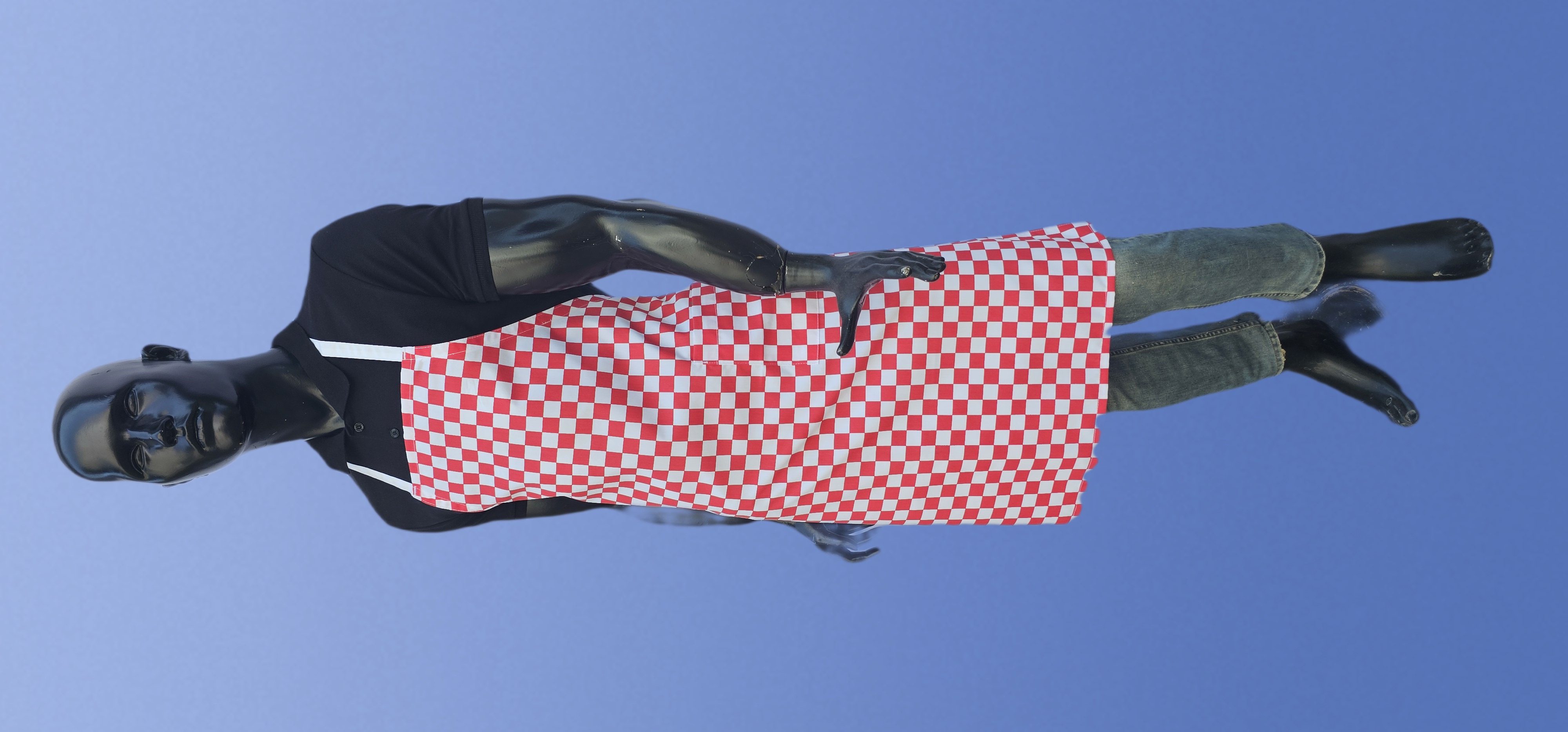 DESENLİ ASKILI ÖNLÜK KIRMIZI BEYAZ DAMALI