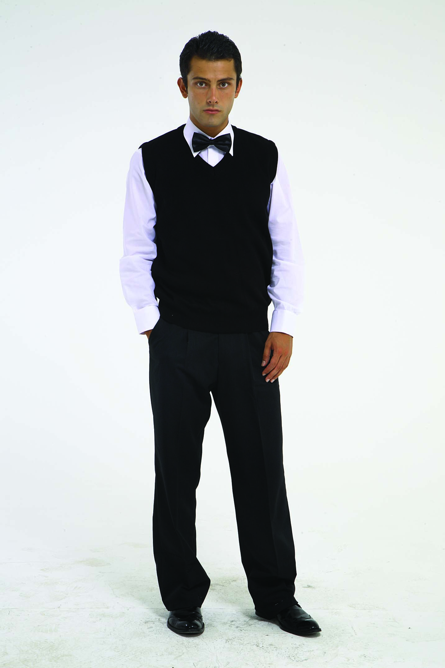 KILASİK SİYAH GARSON PANTOLONU