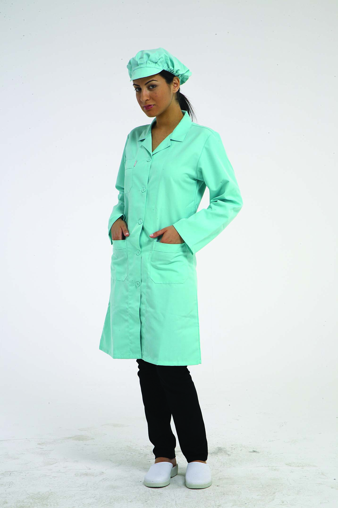 BAYAN SİPERLİ BONE YEŞİL RENKLERİMİZ MEVCUTTUR