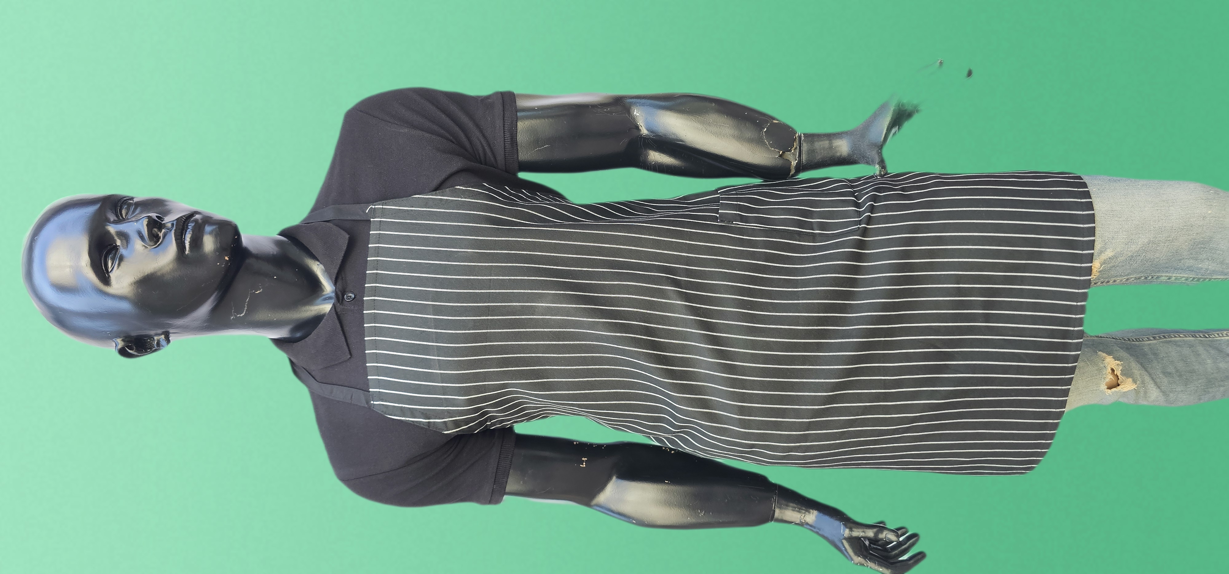 DESENLİ ASKILI ÖNLÜK SİYAH ZEMİN BEYAZ İNCE ÇİZGİ