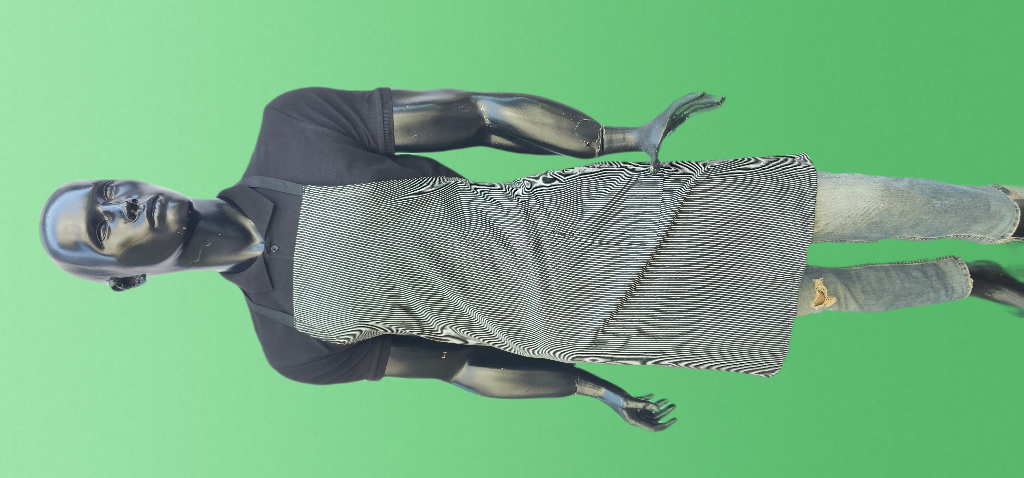 DESENLİ ASKILI ÖNLÜK SİYAH ZEMİN PİYADE PUL ÇİZGİLİ