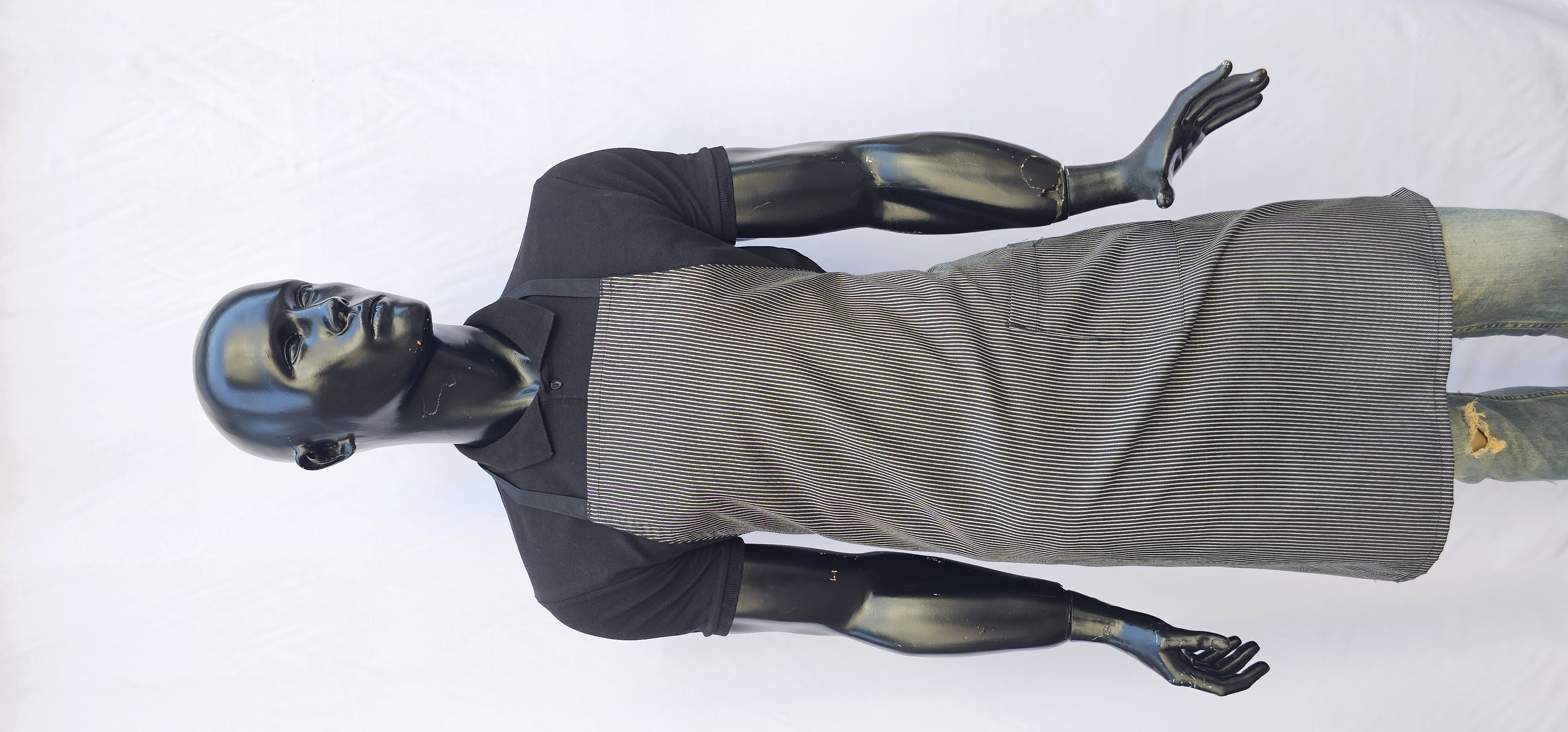 DESENLİ ASKILI ÖNLÜK SİYAH ZEMİN PİYADE PUL ÇİZGİLİ