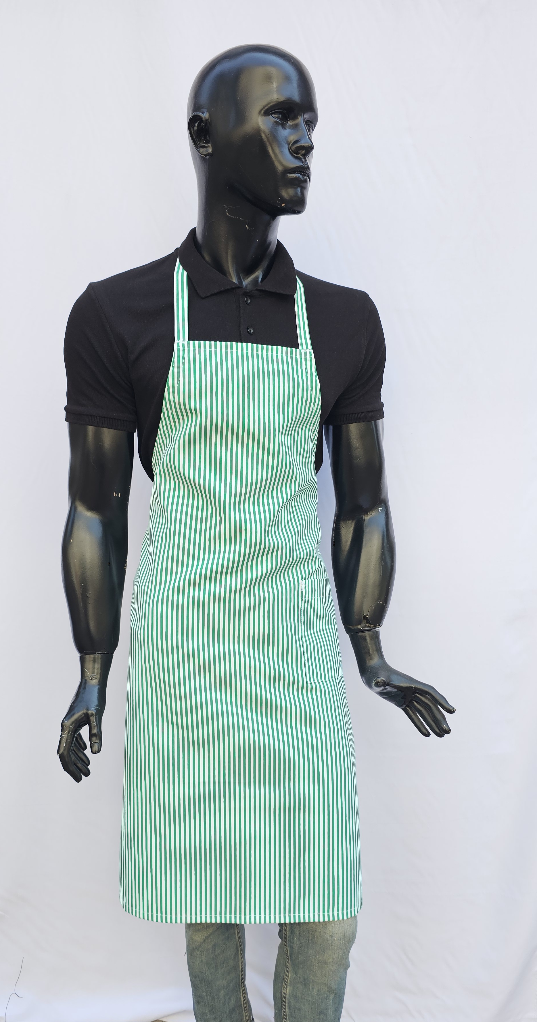 DESENLİ ASKILI ÖNLÜK BEYAZ ZEMİN YEŞİL ÇİZGİ